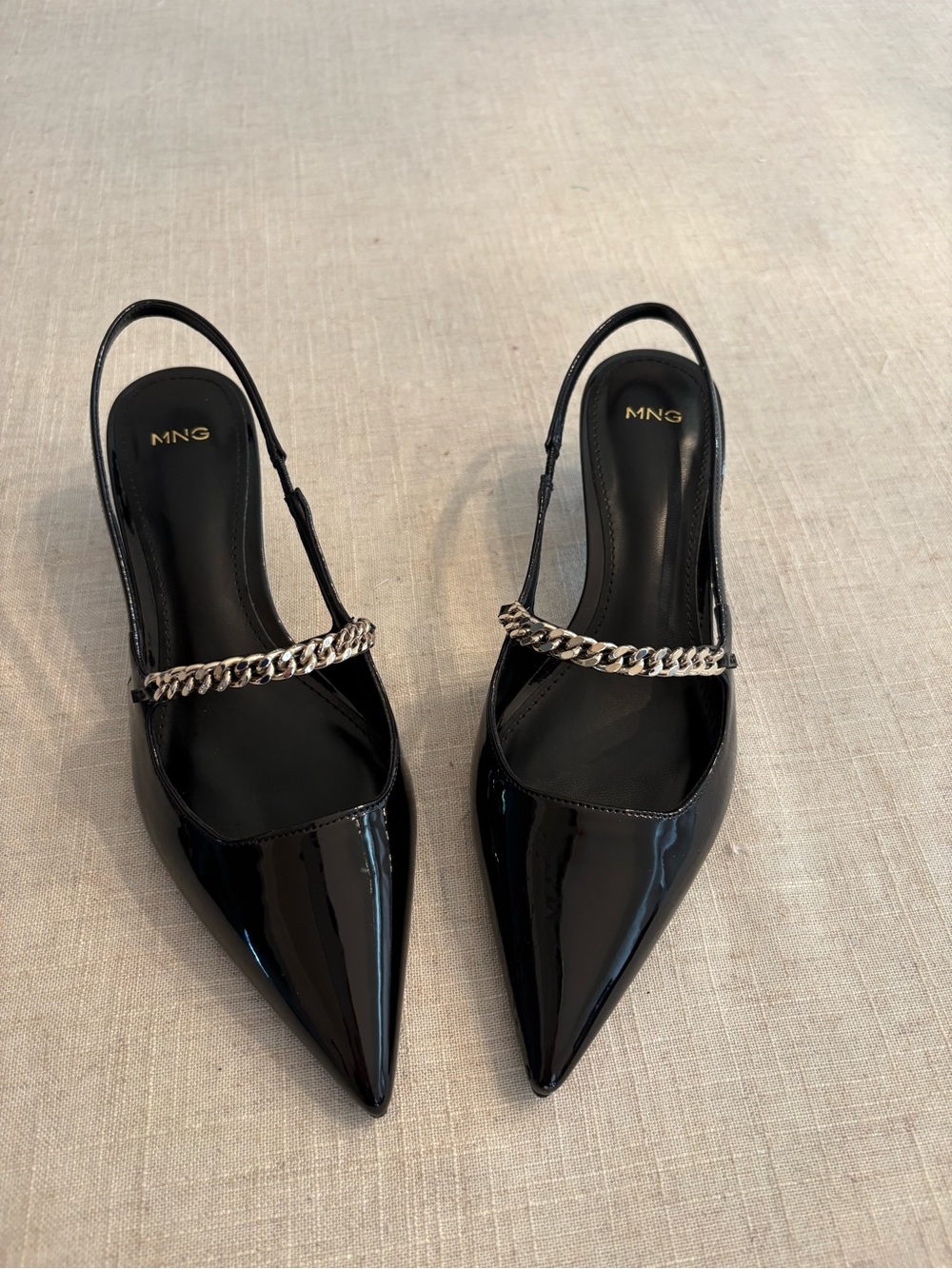 Mango Black Patent Pointed Slingback Flats with Chain Accent, sz 38